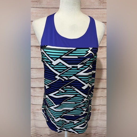 Girls Under Armour Heat Gear Blue Tank Top Loose Fit Size X Large. - Picture 1 of 4